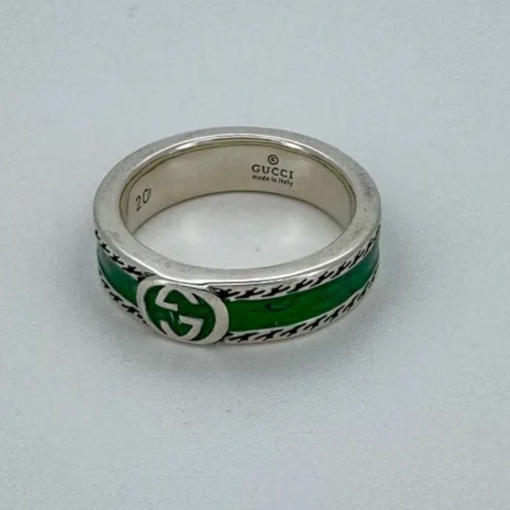 Gucci Green and Silver Ring size 15